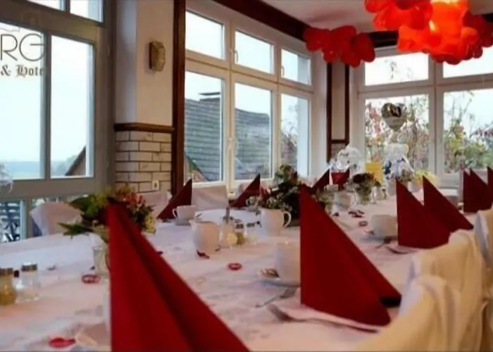 Zur Burg 3* Polle
